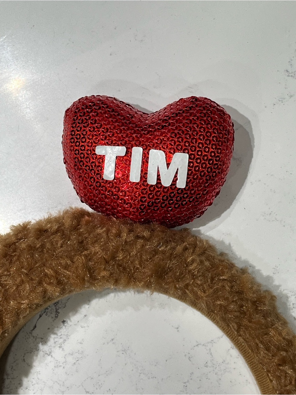 Universal Studios Despicable Me Minions "Tim Loves Panda" Plush Headband - Picture 3 of 5